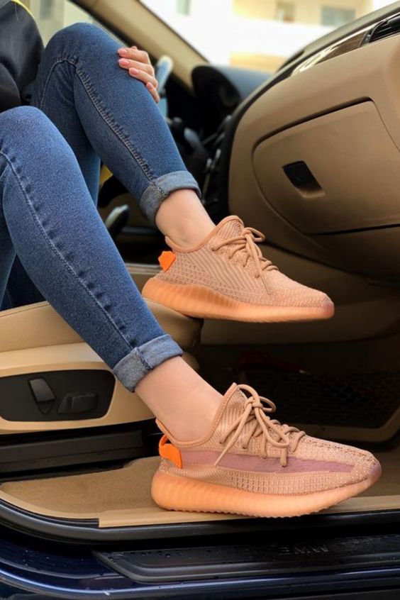YEEZY BOOST 350 V2 CLAY‏